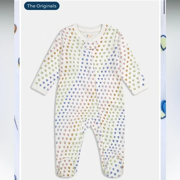 Disco Hearts Zipper Footie
RAINBOW, NB + robe for mom - Picture 2 of 3